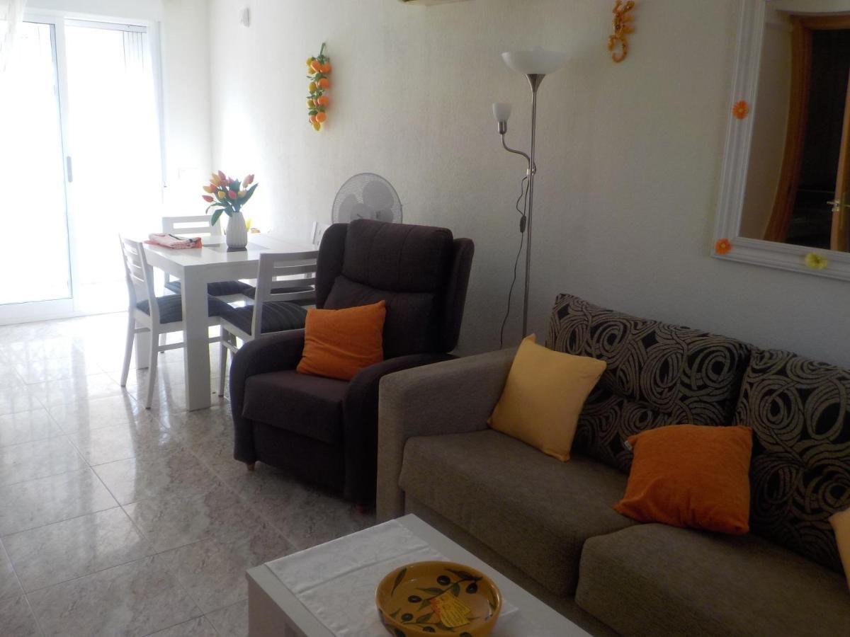 Casa La Zenia Elite Townhouse With Shared Pool And 10 Minutes Walk To Beach Villa Orihuela Exterior photo